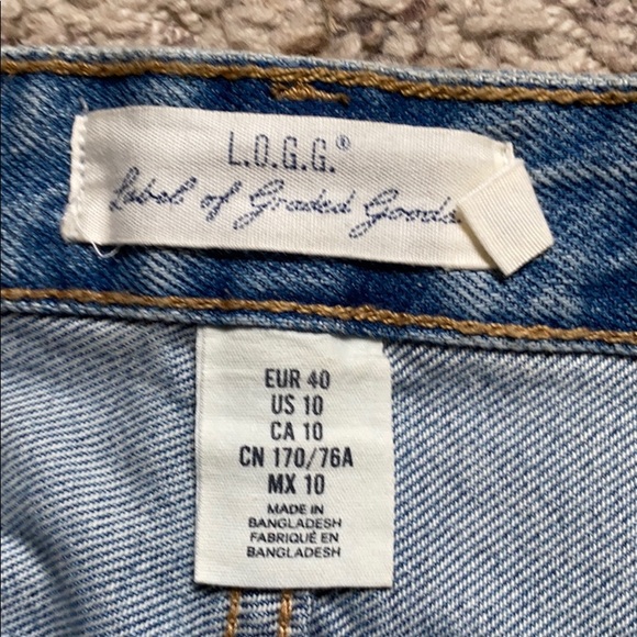 H&M jean skirt - Picture 3 of 3